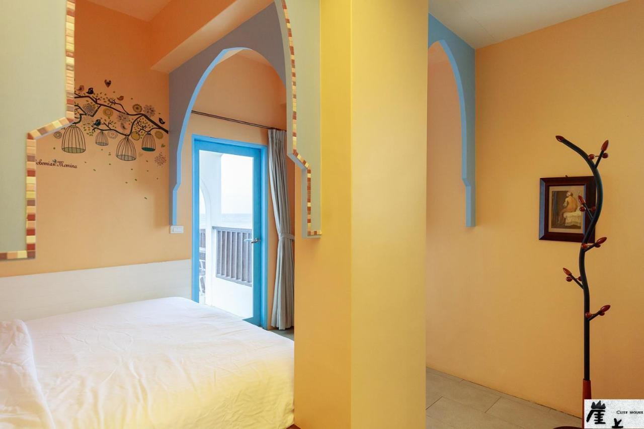 崖上民宿 Cliff House B&B Фэнбинь Экстерьер фото