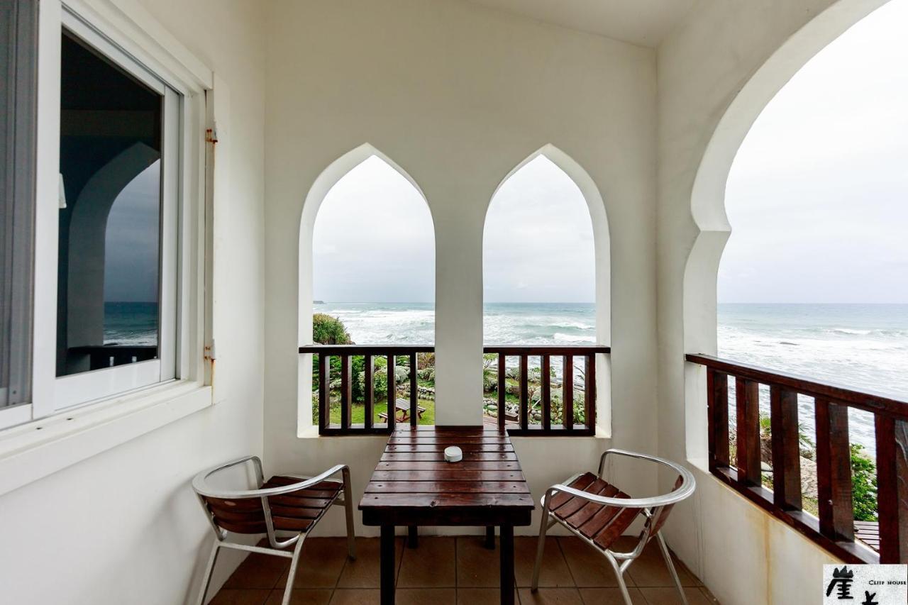 崖上民宿 Cliff House B&B Фэнбинь Экстерьер фото