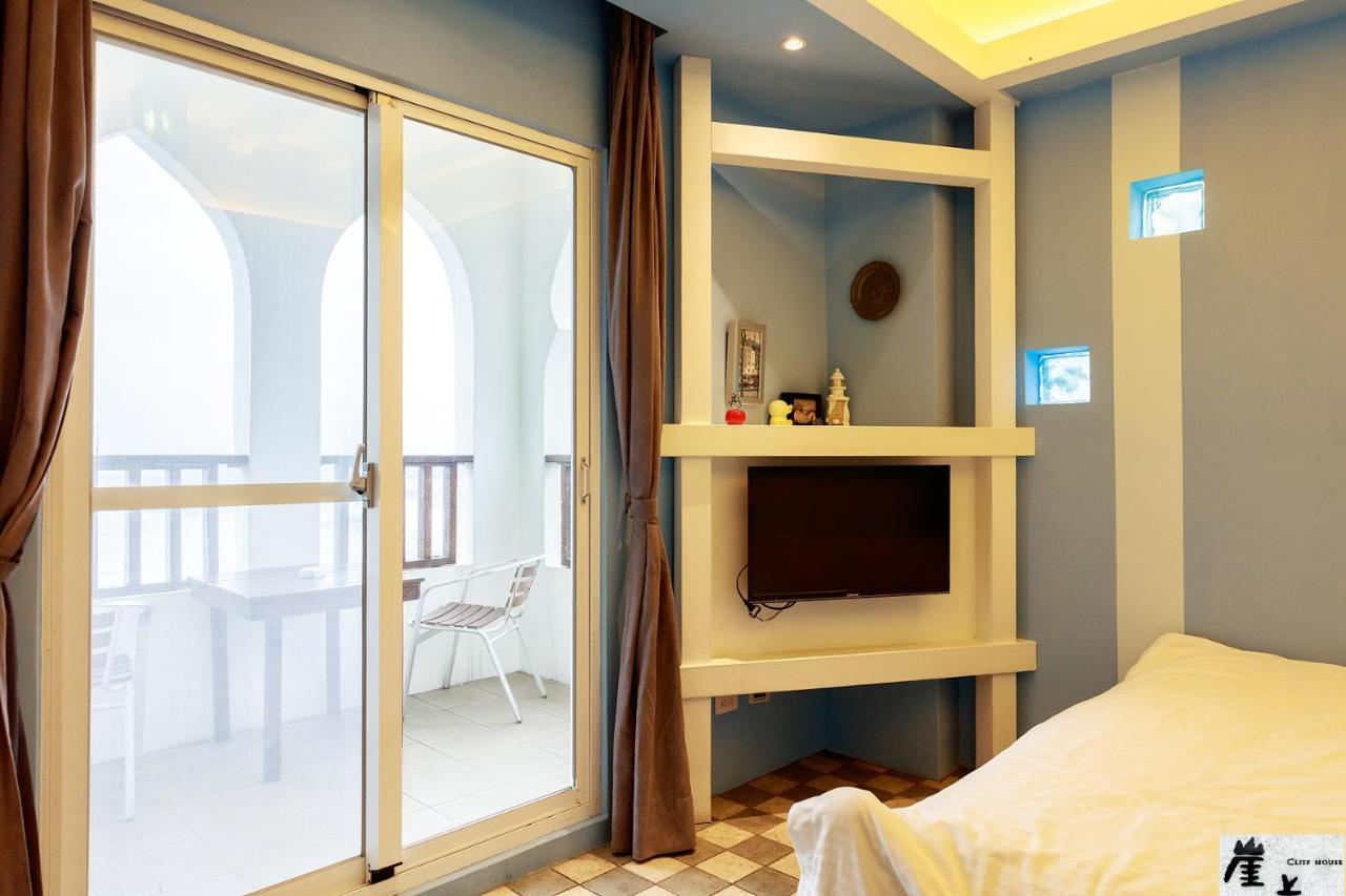 崖上民宿 Cliff House B&B Фэнбинь Экстерьер фото