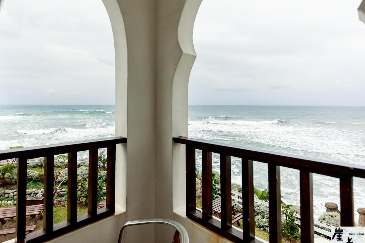 崖上民宿 Cliff House B&B Фэнбинь Экстерьер фото