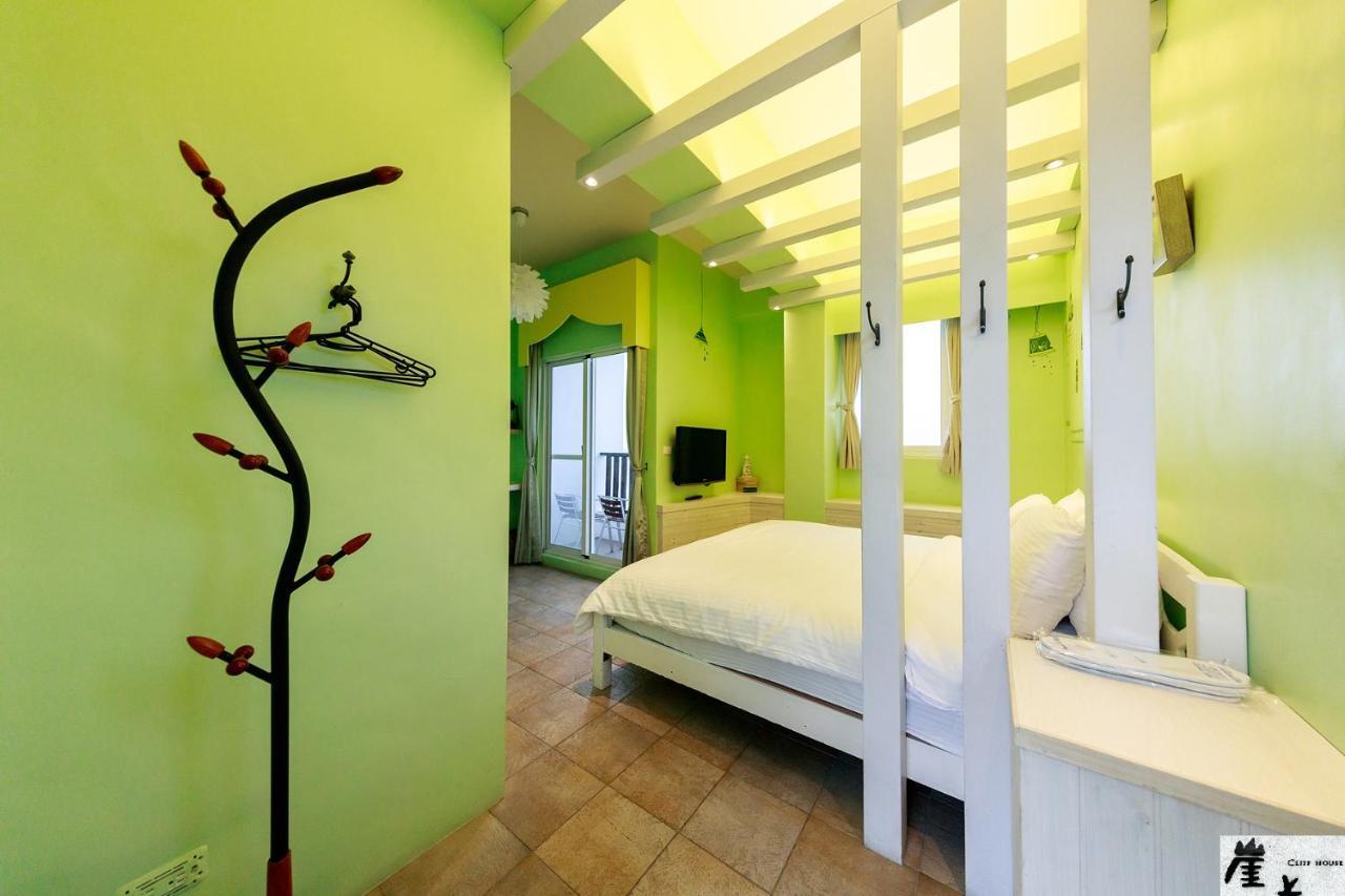 崖上民宿 Cliff House B&B Фэнбинь Экстерьер фото