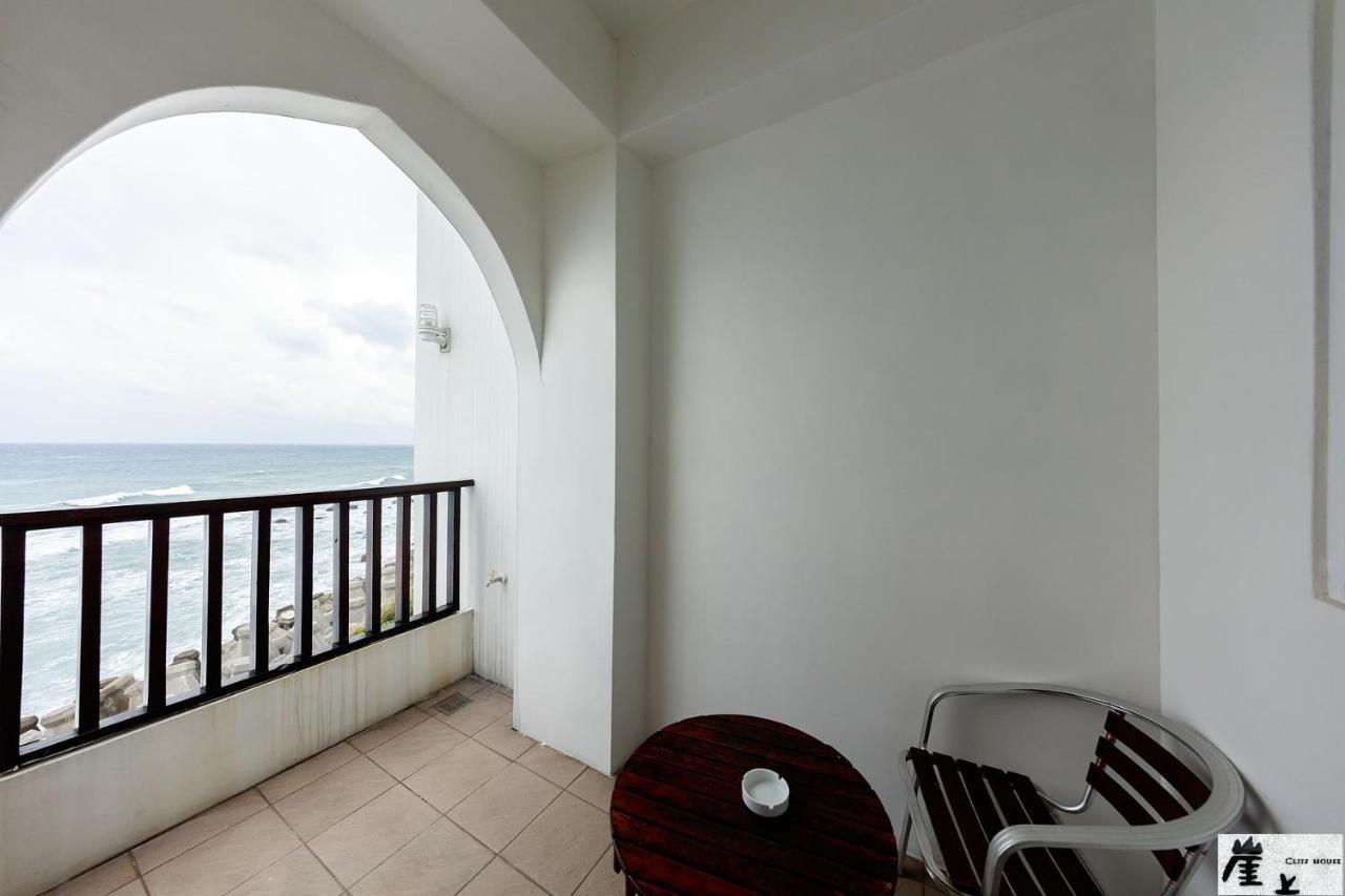 崖上民宿 Cliff House B&B Фэнбинь Экстерьер фото