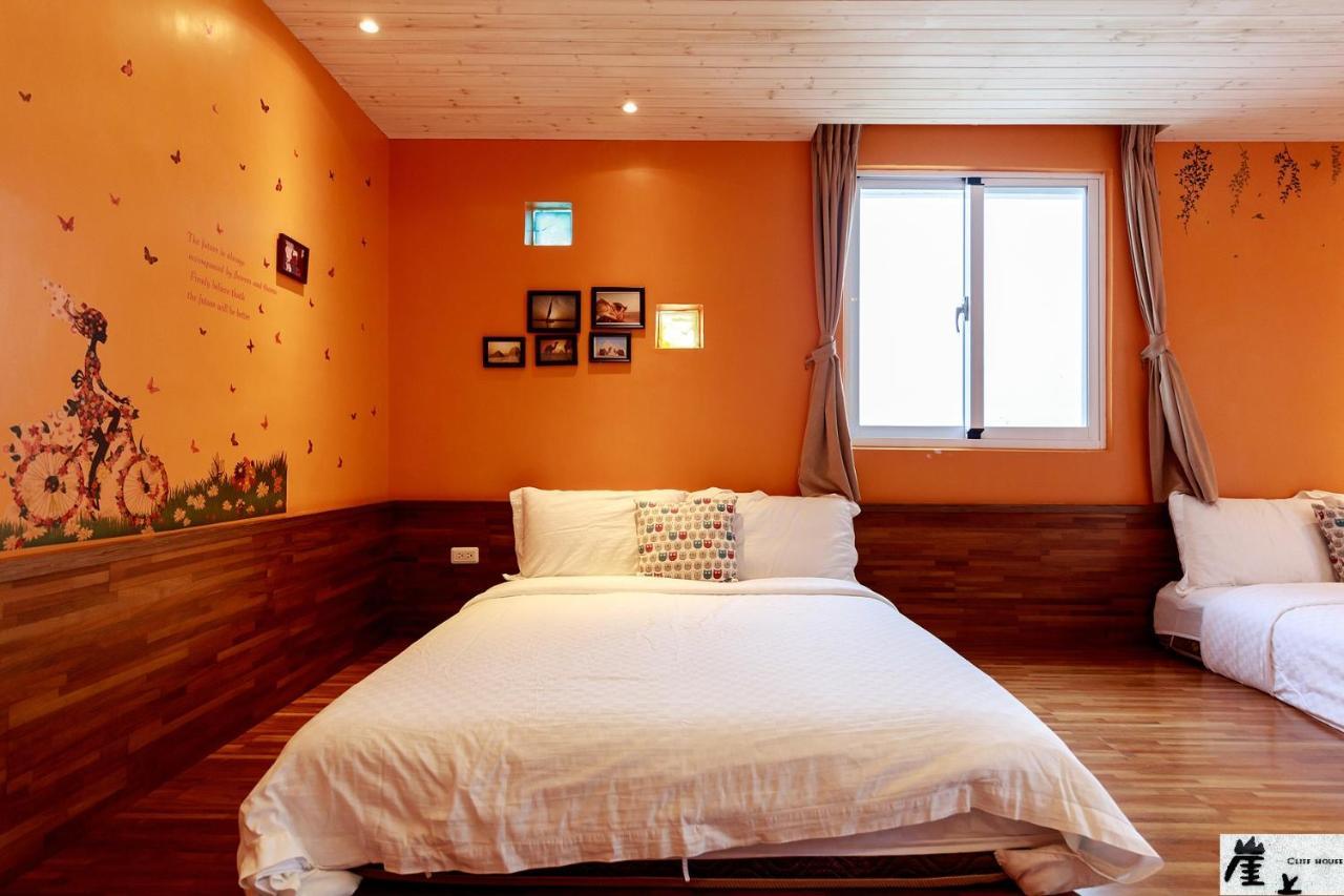 崖上民宿 Cliff House B&B Фэнбинь Экстерьер фото
