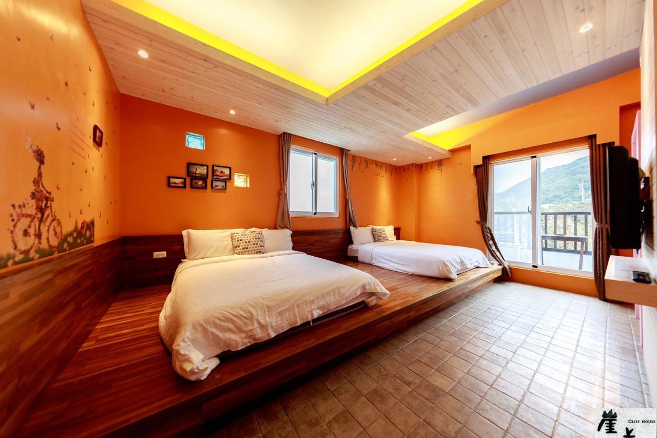 崖上民宿 Cliff House B&B Фэнбинь Экстерьер фото