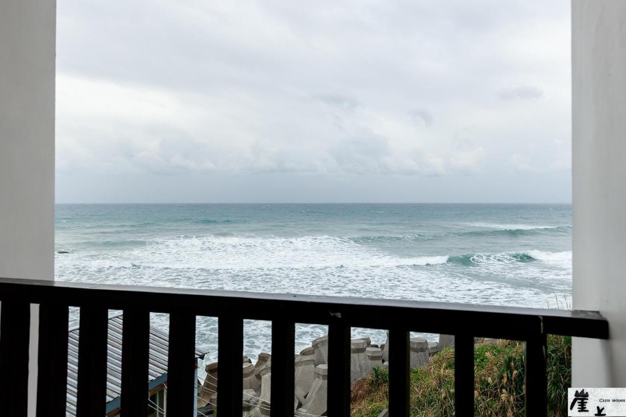 崖上民宿 Cliff House B&B Фэнбинь Экстерьер фото