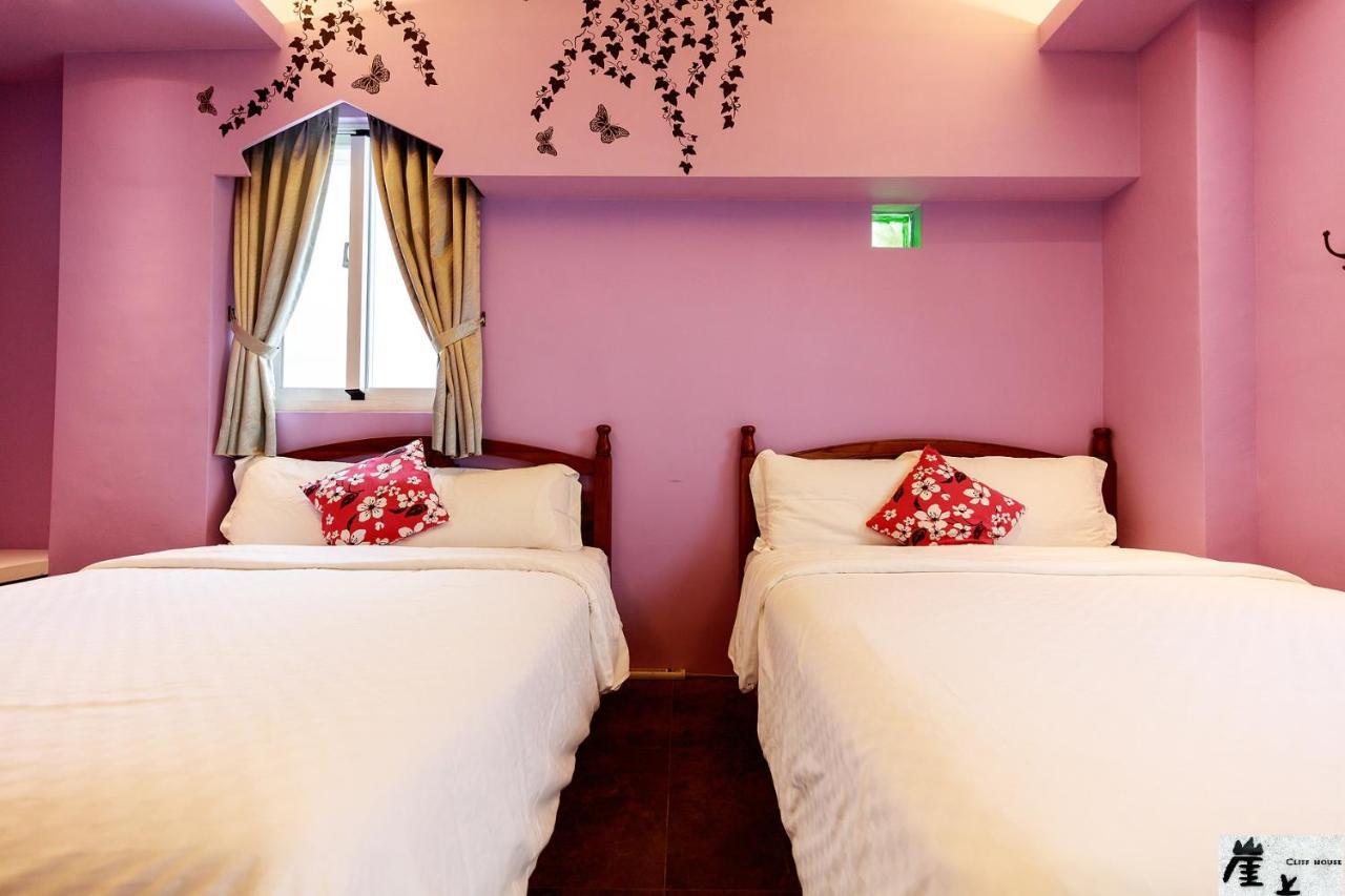 崖上民宿 Cliff House B&B Фэнбинь Экстерьер фото