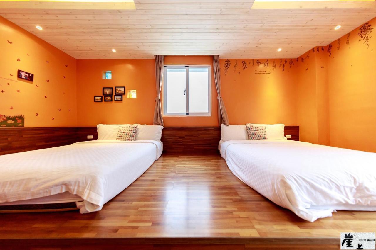 崖上民宿 Cliff House B&B Фэнбинь Экстерьер фото