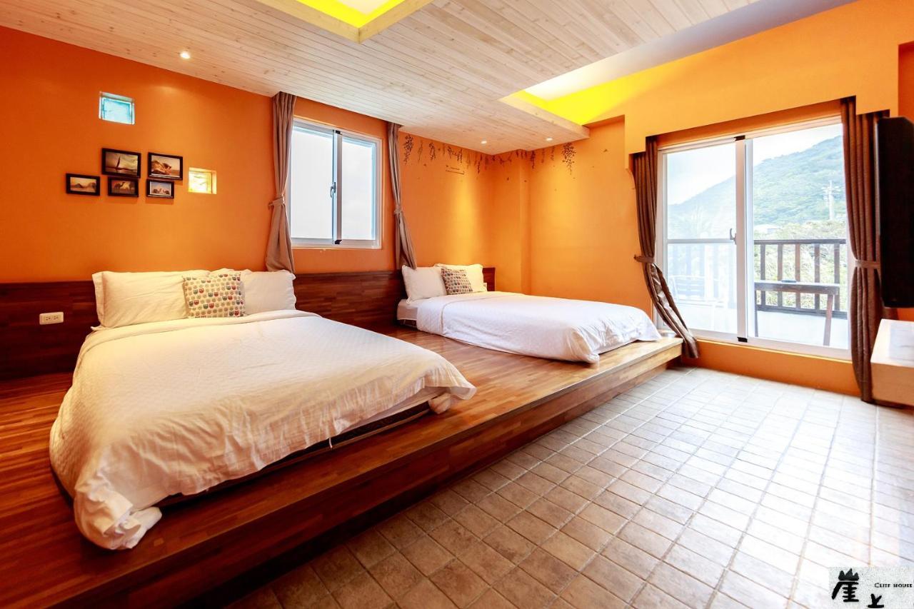 崖上民宿 Cliff House B&B Фэнбинь Экстерьер фото