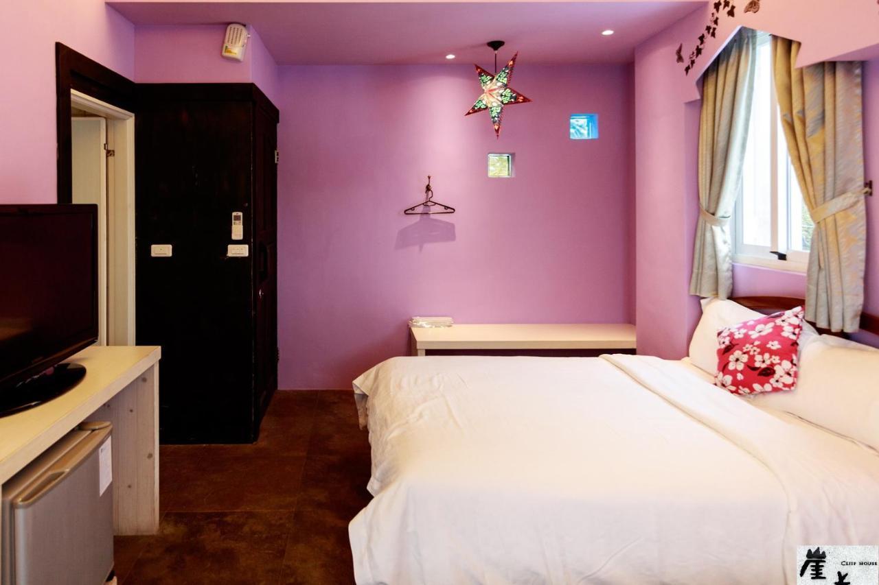 崖上民宿 Cliff House B&B Фэнбинь Экстерьер фото