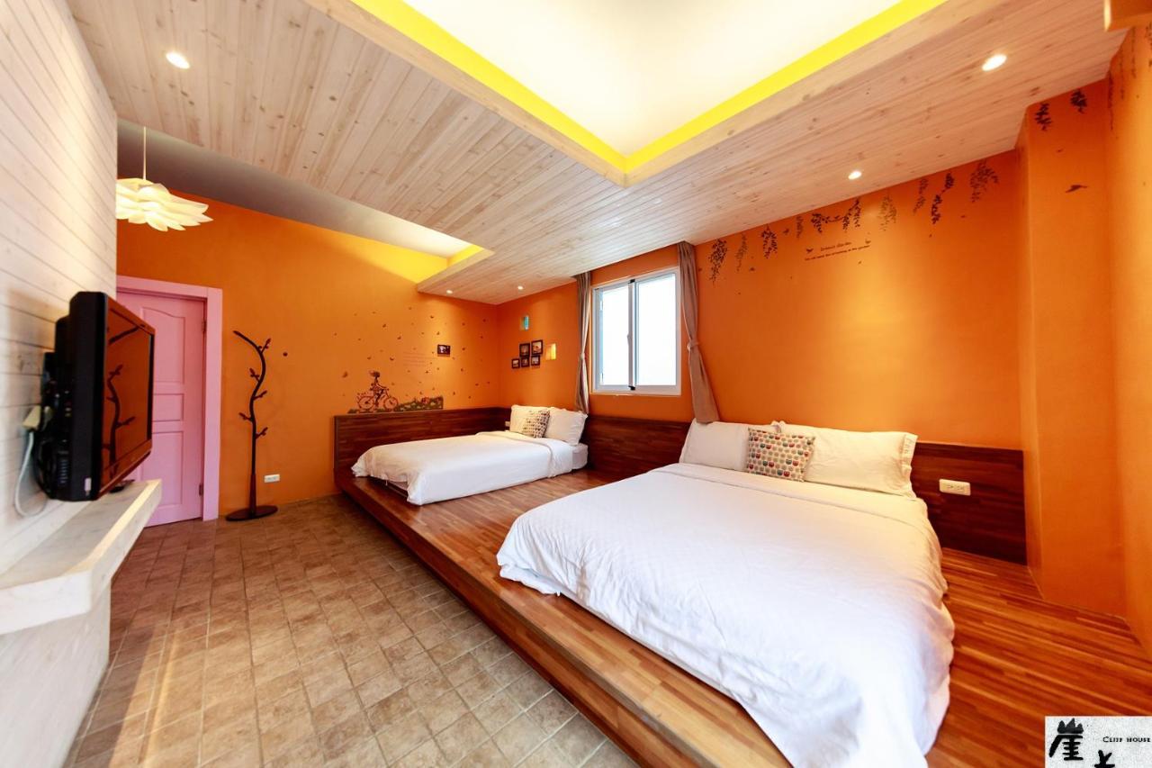 崖上民宿 Cliff House B&B Фэнбинь Экстерьер фото
